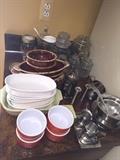 KITCHENWARE / GLASSWARE
