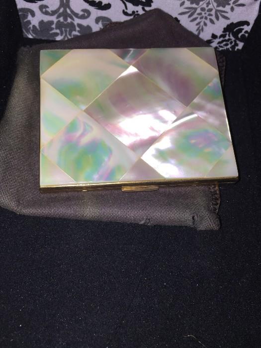 VINTAGE MOTHER OF PEARL COMPACT