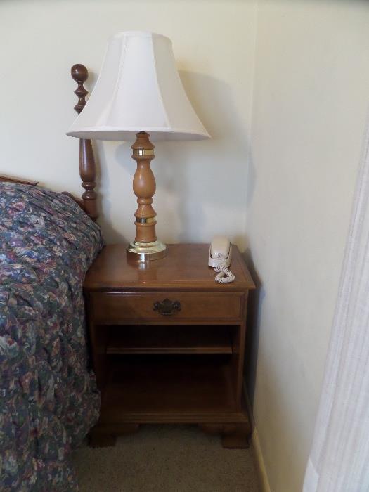 Ethan Allen night stand / bookshef - priced separately