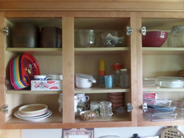 an abundance of clean household & kitchen items in very good condition 