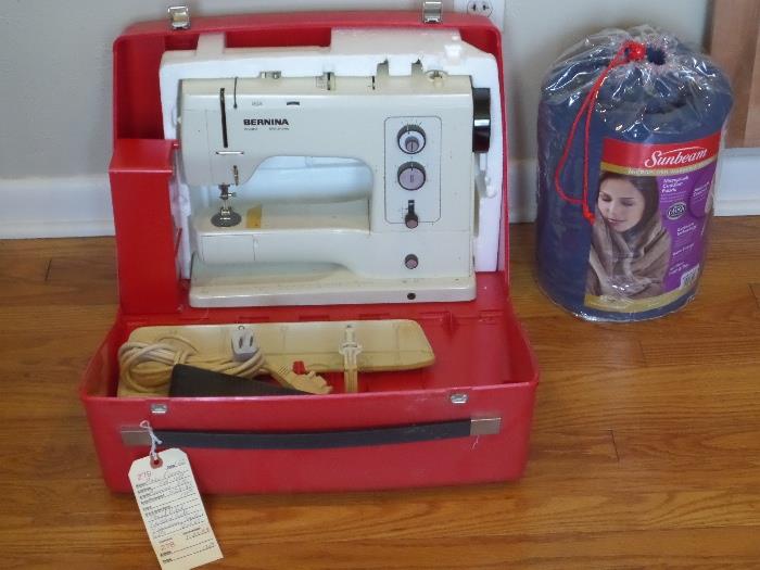 Bernina Electronic - sewing machine 