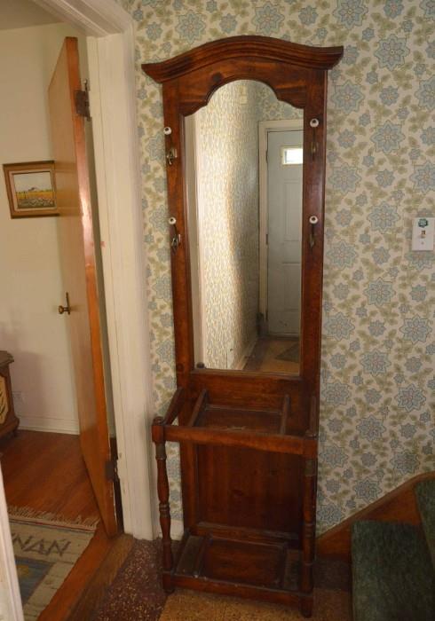 Vintage Hall Tree w Mirror