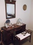 Vanity dresser and bench