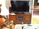 Entertainment console cabinet