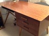 Mid-Century partners desk by Renzo Rutili for Johnson Furniture Co. (New York)