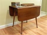 Ant. Craftsman Made Walnut Drop Leaf Table, Round Tapered and Splayed Legs, Pad Feet, Rounded Edge Drop Leaves