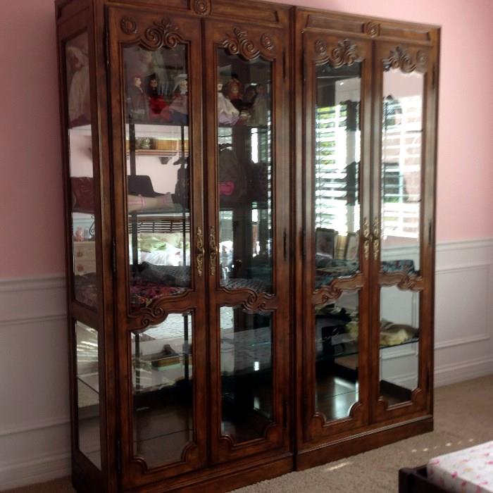 •	Drexel Heritage Wood Display Cabinets