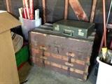 VINTAGE TRUNK