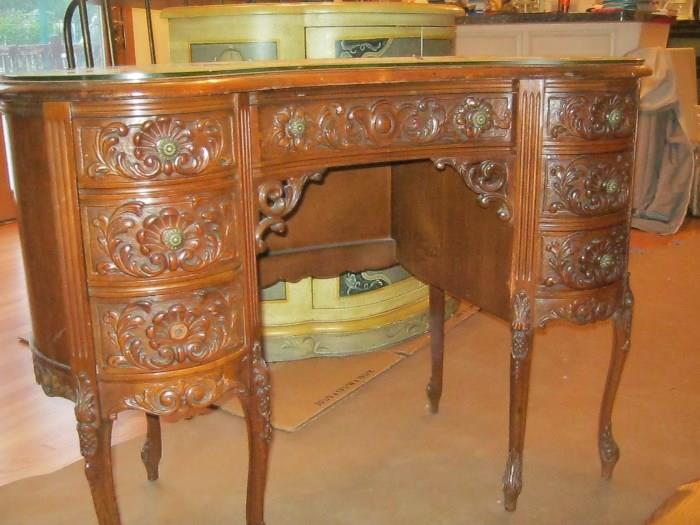 Small desk or dressing table