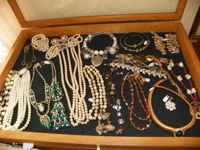 Many Many pieces of costume jewelry.  300 pieces.