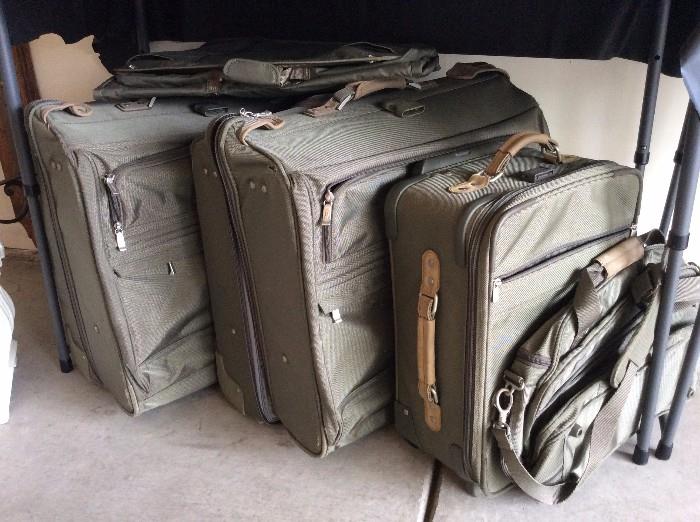 Luggage set by Atlantic.