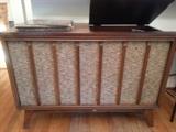 Vintage RCA Victor Stereo Console