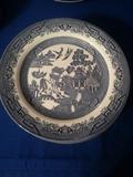 Set of 12 Churchill Blue Willow Dinner Plates