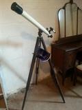 Telescope with manual