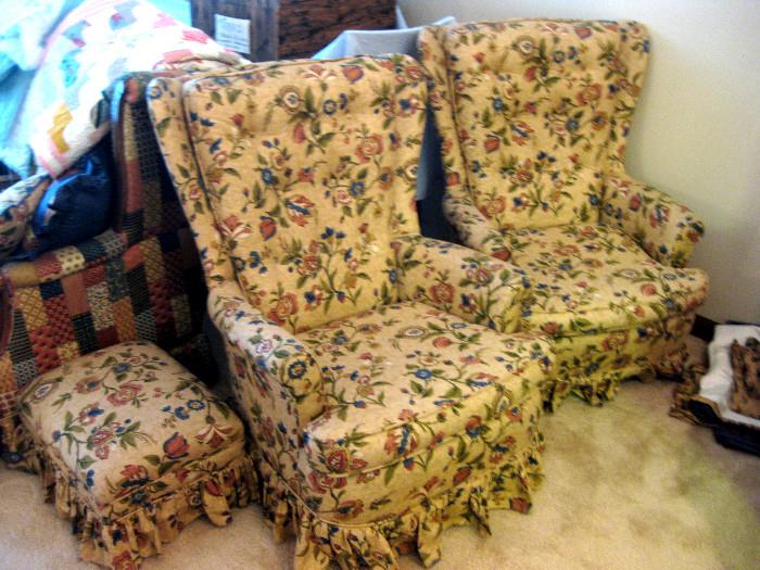 Rocking chairs with ottoman