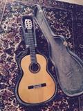 Yamaha CG-111S Six String Solid Top a Guitar with Case