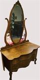 C/1900 Quartered Oak Princess style Lowboy w/oval beveled mirror, carvings and Serpentine front