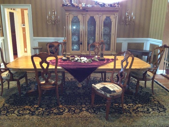 Dining room set table and 6 Chairs ,China cabinet
