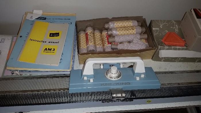 Knitking knitting machine--w/instructions, accessories