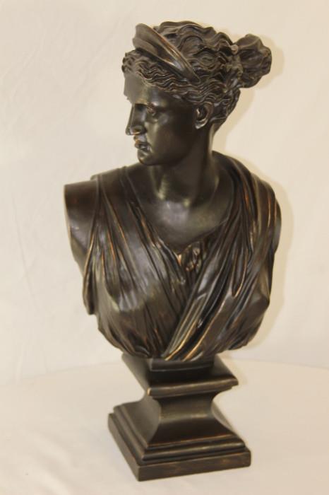 Furnishing – Head and shoulder sculpture. Piece is of a woman wearing a head piece. Well made piece. In good condition. Unmarked