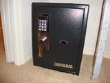 Brinks floor safe