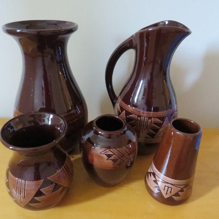 Sioux signed pottery by Kate Dismounts, Swift Eagle, etc. 
