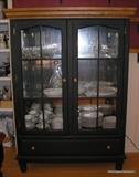 Comtemporary lighted Hutch