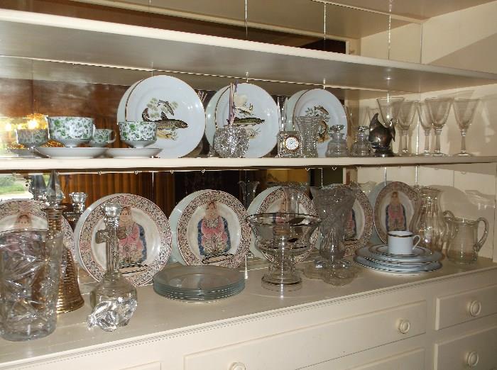 Fish plates, crystal, and oriental plates