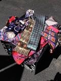 HUNDREDS OF MEN'S TIES