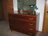 vintage dresser w/mirror