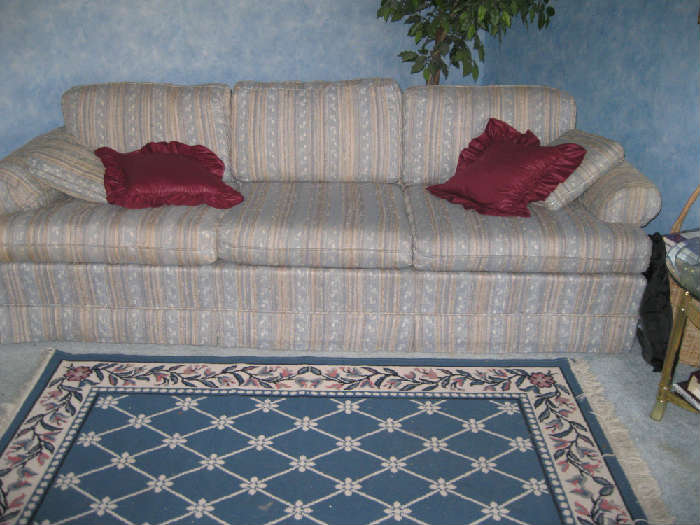 nice clean sofa w/matching loveseat