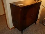 vintage record player cabinet