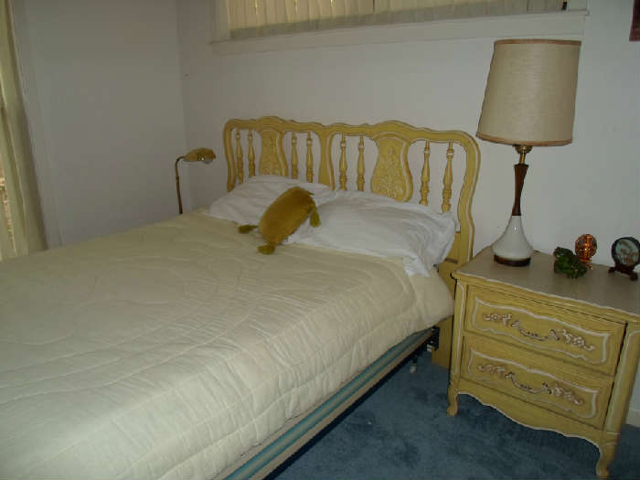 full french provencial bed w/nightstand and dresser