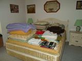 queen bed w/matching nightstand & dresser (nice mattress)