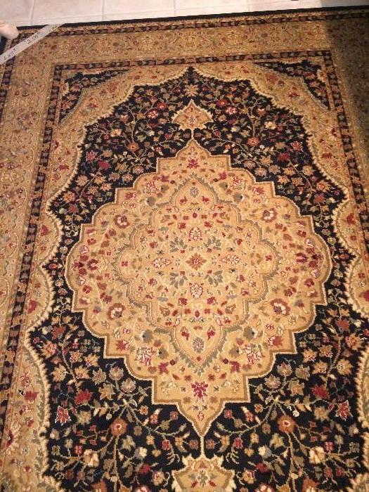 5 ' x 7 ' 7 " rug