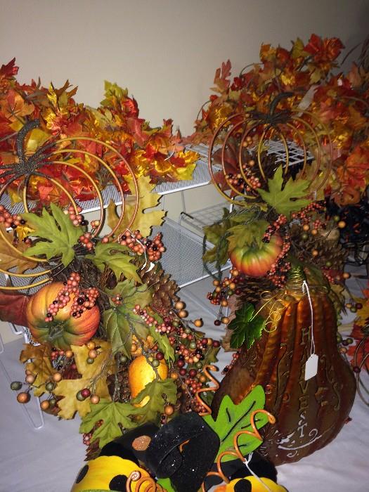 Great fall and Thanksgiving decorations