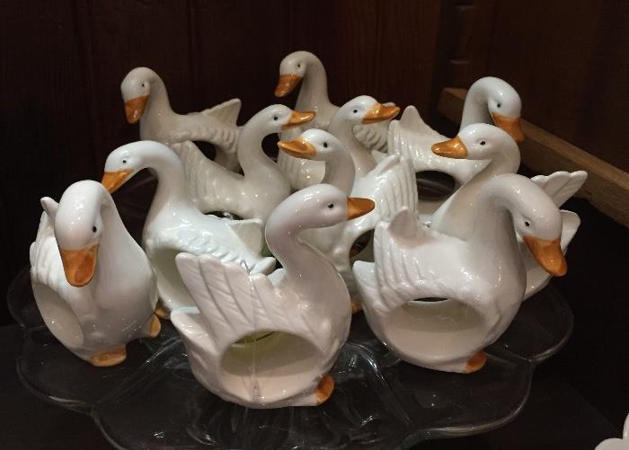 A gaggle of geese napkin rings!