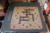 1974 Scrabble with turntable