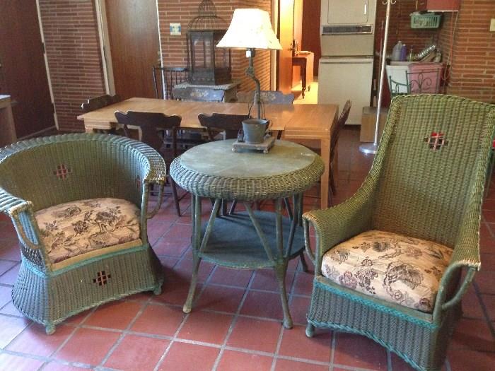 Beautiful wicker furniture from the 1920's