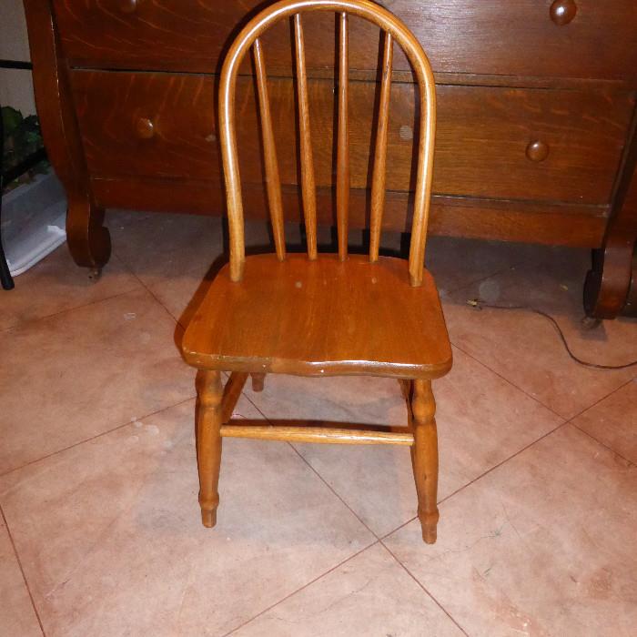 Small child chair
