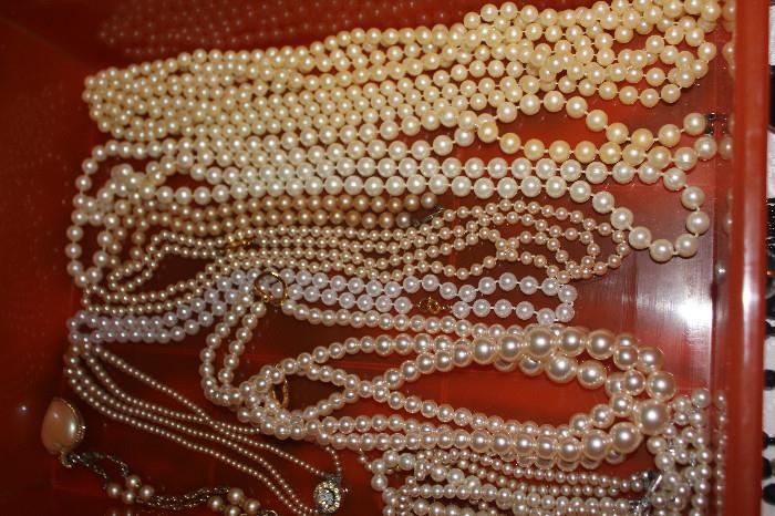 lots of pearls