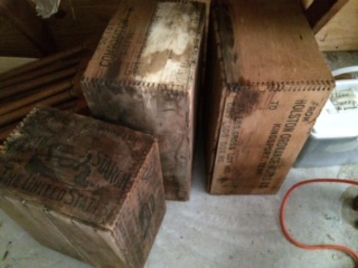 Vintage wood crate boxes 