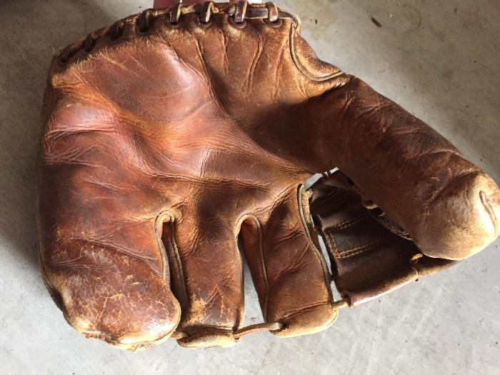 Vintage baseball mitt