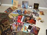 If you are a Dungeons & Dragons fan....here is the lot of items!