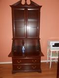 Secretary/China Cabinet