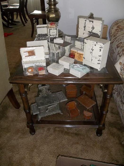 Arcade cast iron miniature furniture Hoosier Cabinet, Stove, ice box with ice cube, table, 2 chairs, 2 benches and more