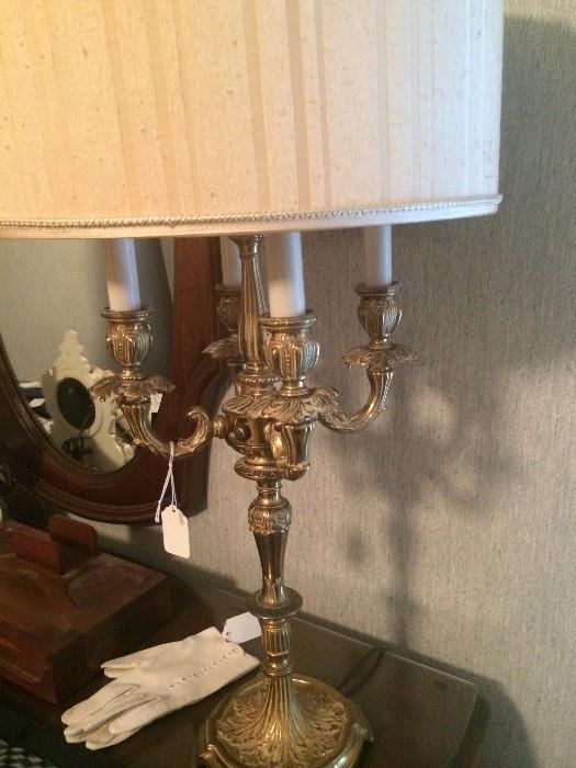            Lovely brass lamp
