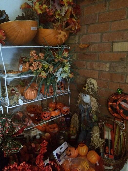        Fall and Thanksgiving decorations