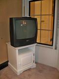19" Magnavox TV