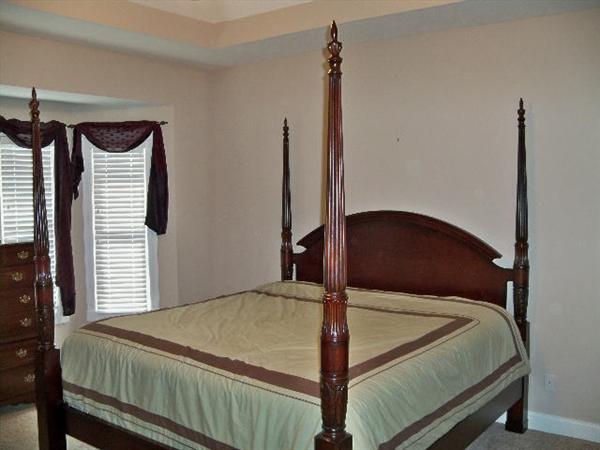 Pennsylvania House King Size 4 Poster bed with detailed posts and an acorn top, 1 nightstand, 2 dressers, and an armoire/entertainment center. All drawers have solid wood fronts and dovetail construction. 